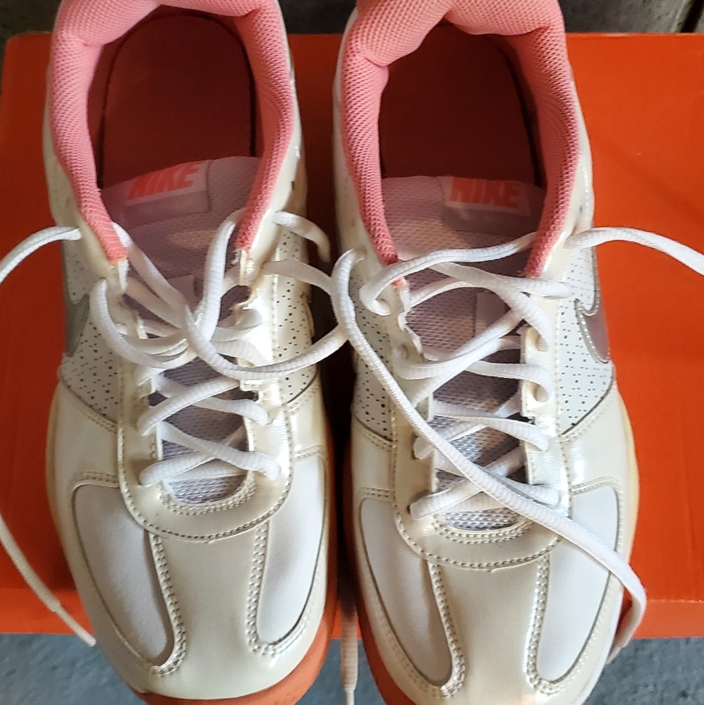 Nickname running shoes
